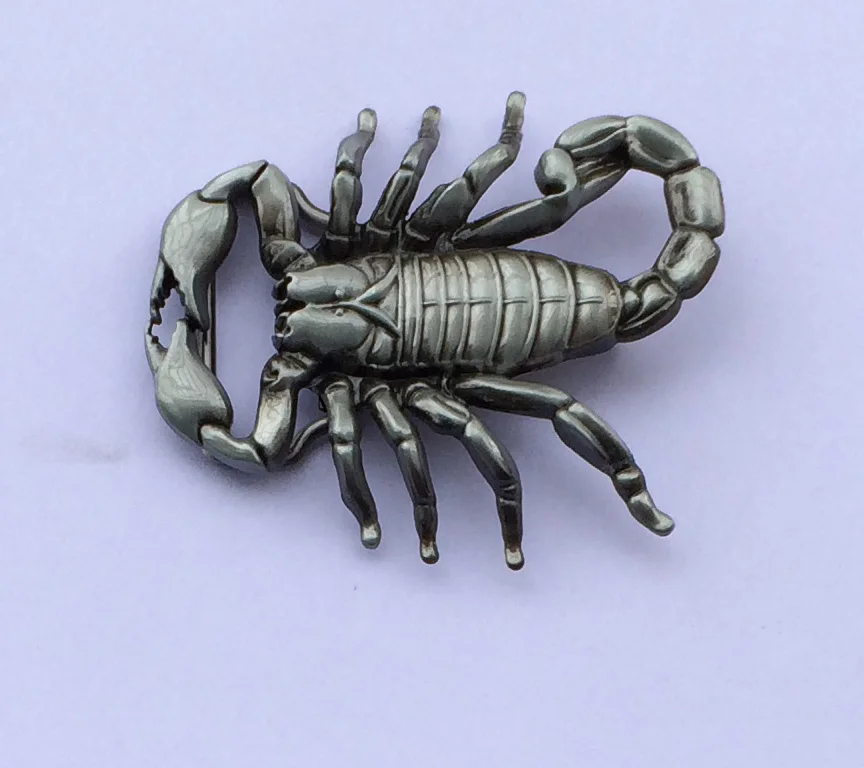 

The Scorpion Belt Buckle JF-BY304 suitable for 4cm wideth belt with continous stock free shipping