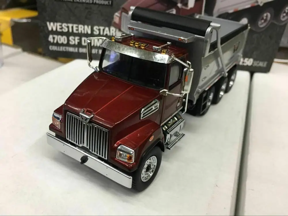 Самосвал Western Star 4700 SF 1/50 металлическая модель от DieCast Masters DM71032|Наземный транспорт|