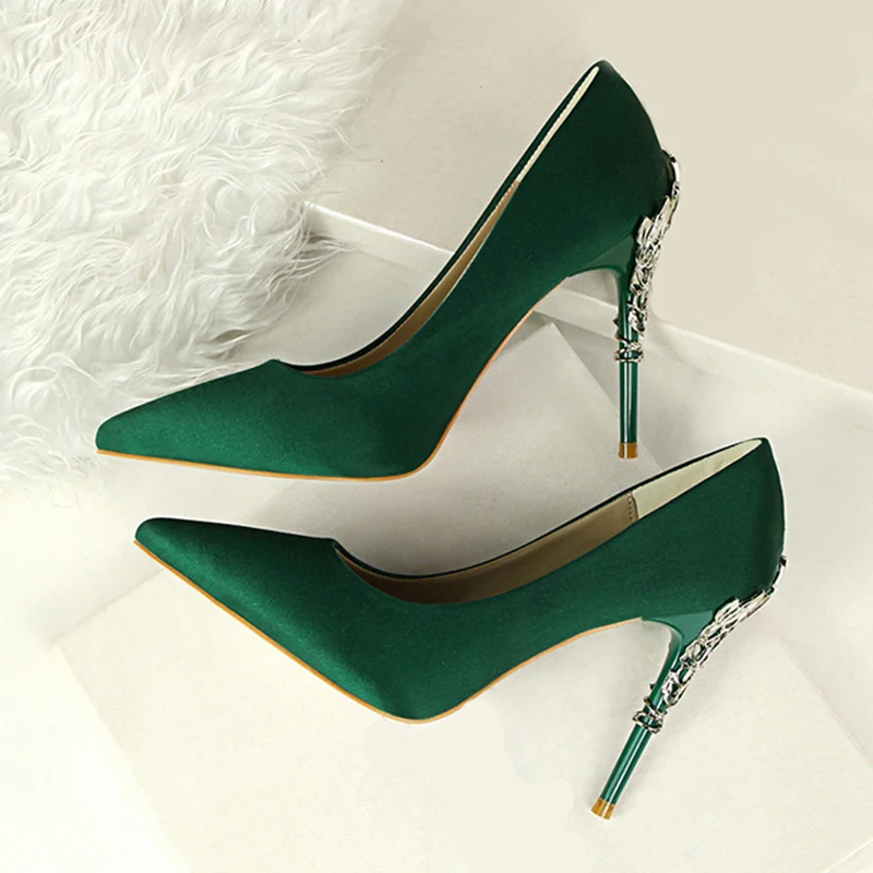 Туфли лодочки женские на высоком каблуке элегантные пикантные заостренный носок