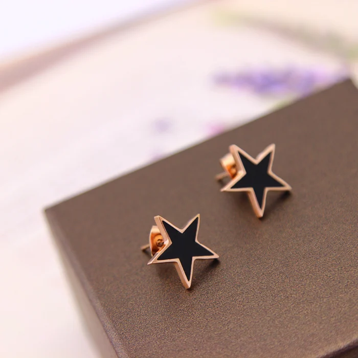 

YUNRUO Classic Rose Gold Color Black Star Stud Earring Titanium Steel Jewelry Woman Fashion Birthday Gift for Girl Never Fade