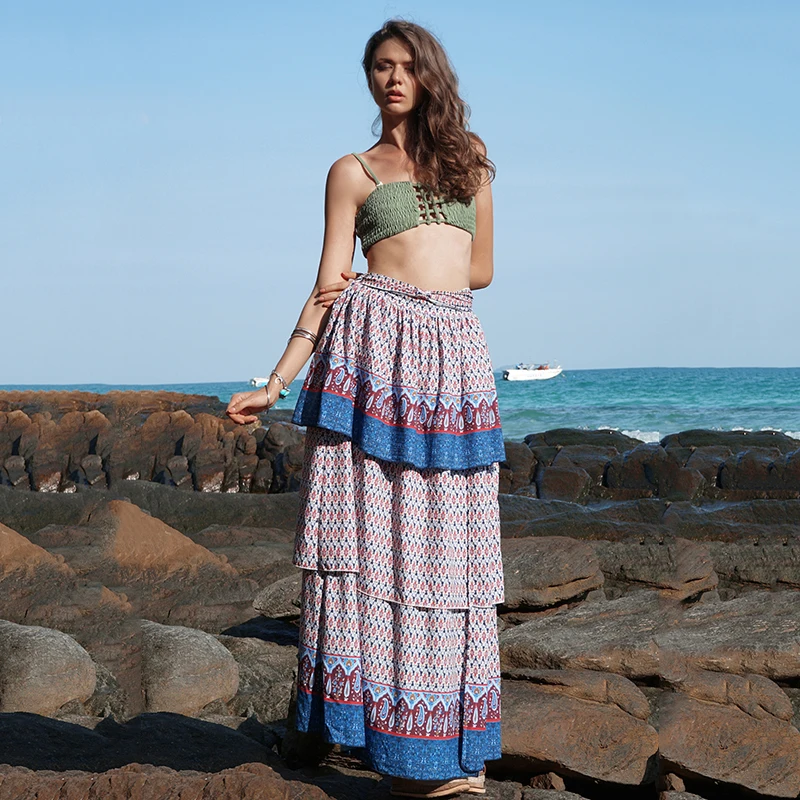

2019 new ruffled mid-waist large swing loose beach holiday skirt