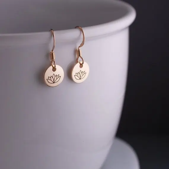Fashion Gold&ampSilver Simple Earrings Lotus Lover Women Gift Minimalism Jewelry Drop Shipping YLQ7157 | Украшения и аксессуары