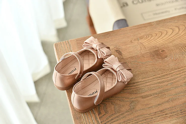 Autumn New Kids Shoes Children leather Princess Shoes For Wedding Baby Girls Party Shoes 1-6 Year Old Golden Silver Black