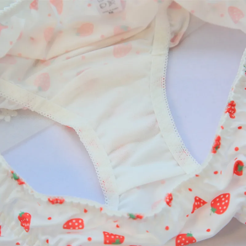 sweet strawberry milk silk low waist pants sexy lotus leaf majtki damskie perizoma figi seamless panties calzon | Женская одежда