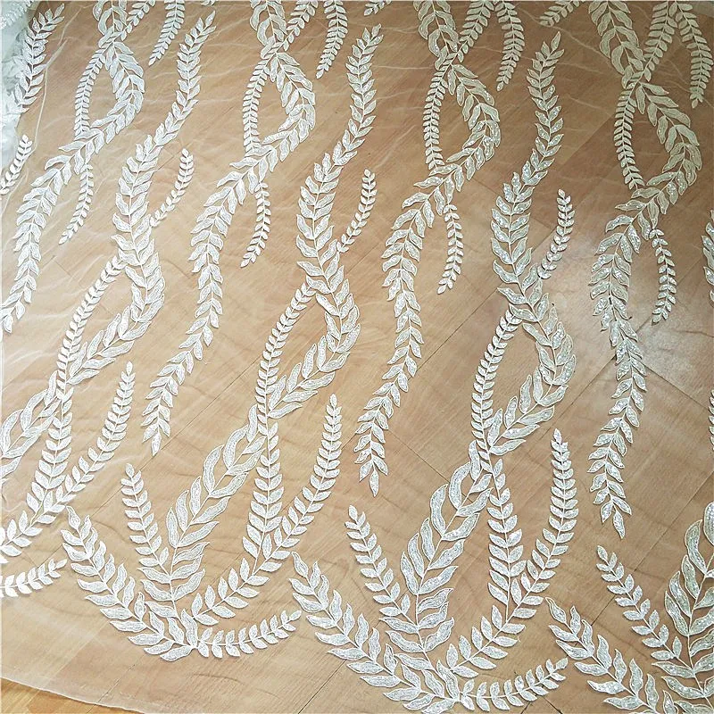 

New high-end embroidery sequins leaves lace fabric