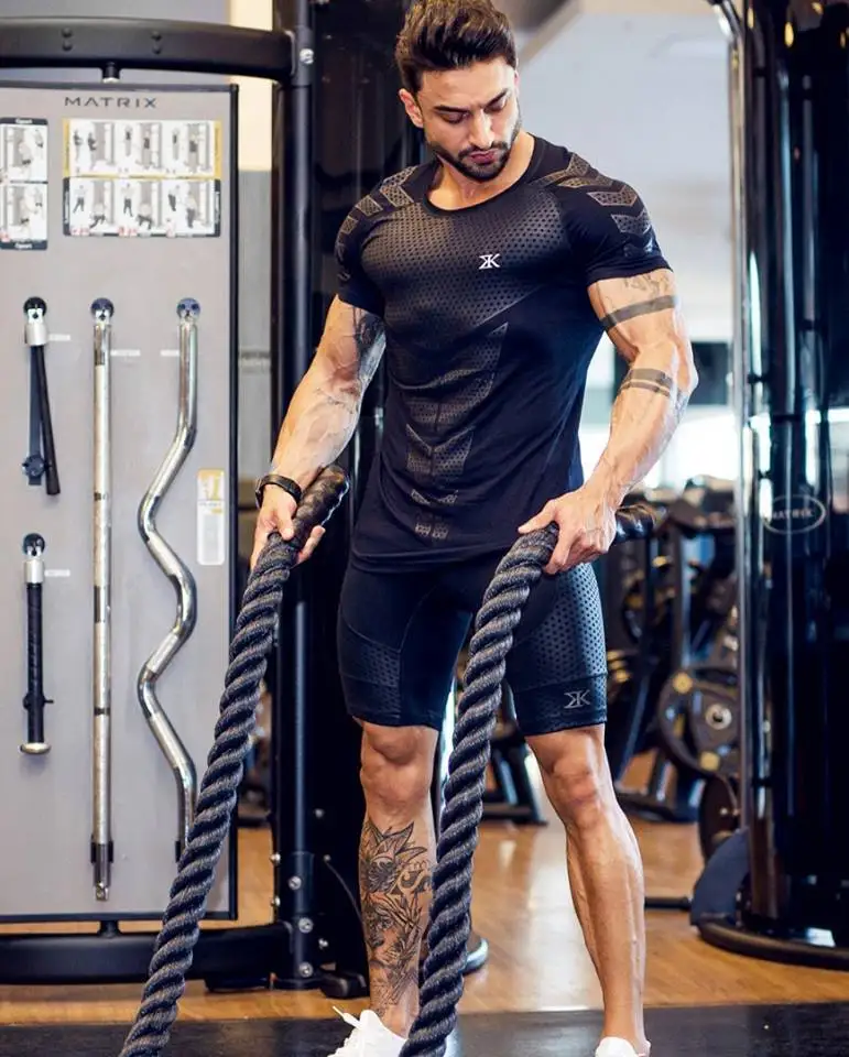 Модная спортивная футболка для бега одежда фитнеса Спортивная тренера