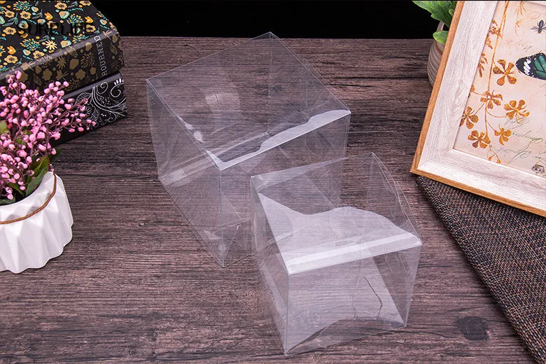 

50pcs Transparent Clear Gift Candy Box Square PVC Chocolate Bags Boxes Wedding Favor Party Event Decoration caja de dulces