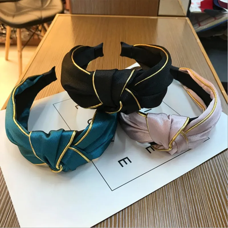 Женский ободок с широкими краями Boutique спортивный бантом средней длины в стиле