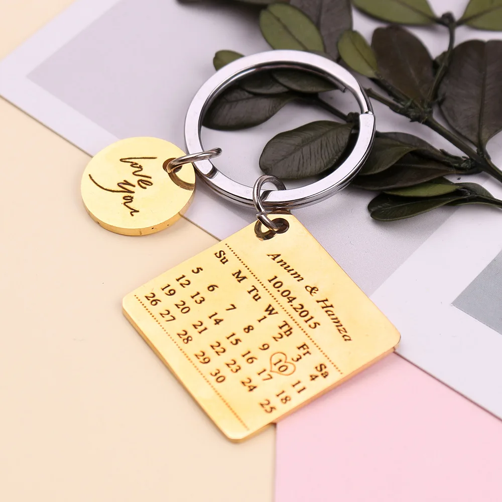 Личный календарь брелок из нержавеющей стали на заказ Love You Выгравированный брелок Пара ручная печать Свадебные невесты подарки