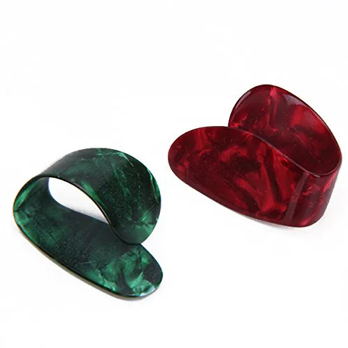 

4 Pieces Celluloid Guitar Thumb Picks