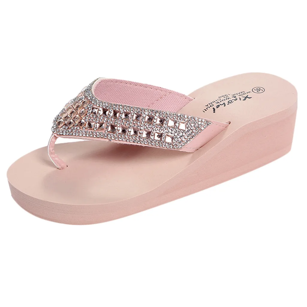 Лидер продаж шлепанцы chaussures femme летние вьетнамки на танкетке со стразами женская