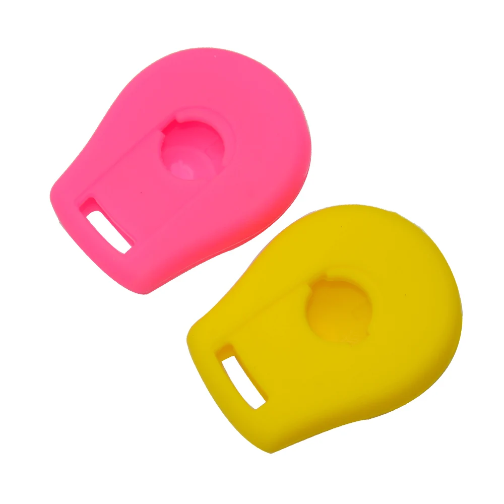 Цветной силиконовый мягкий резиновый 4-кнопочный автомобильный брелок для