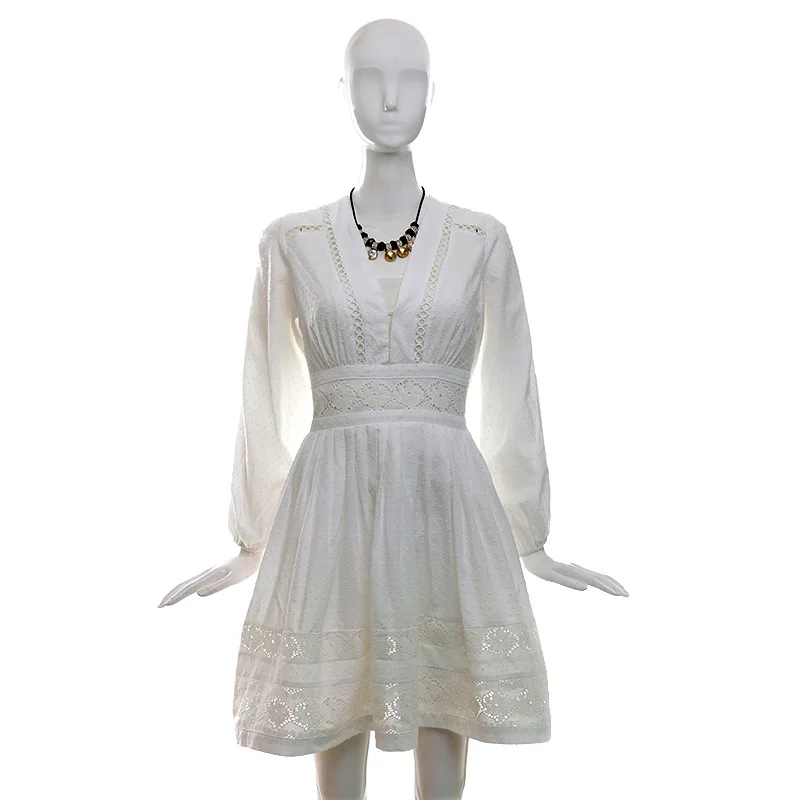 Женское белое платье осень 2020 средней длины с рукавами-крылышками глубоким