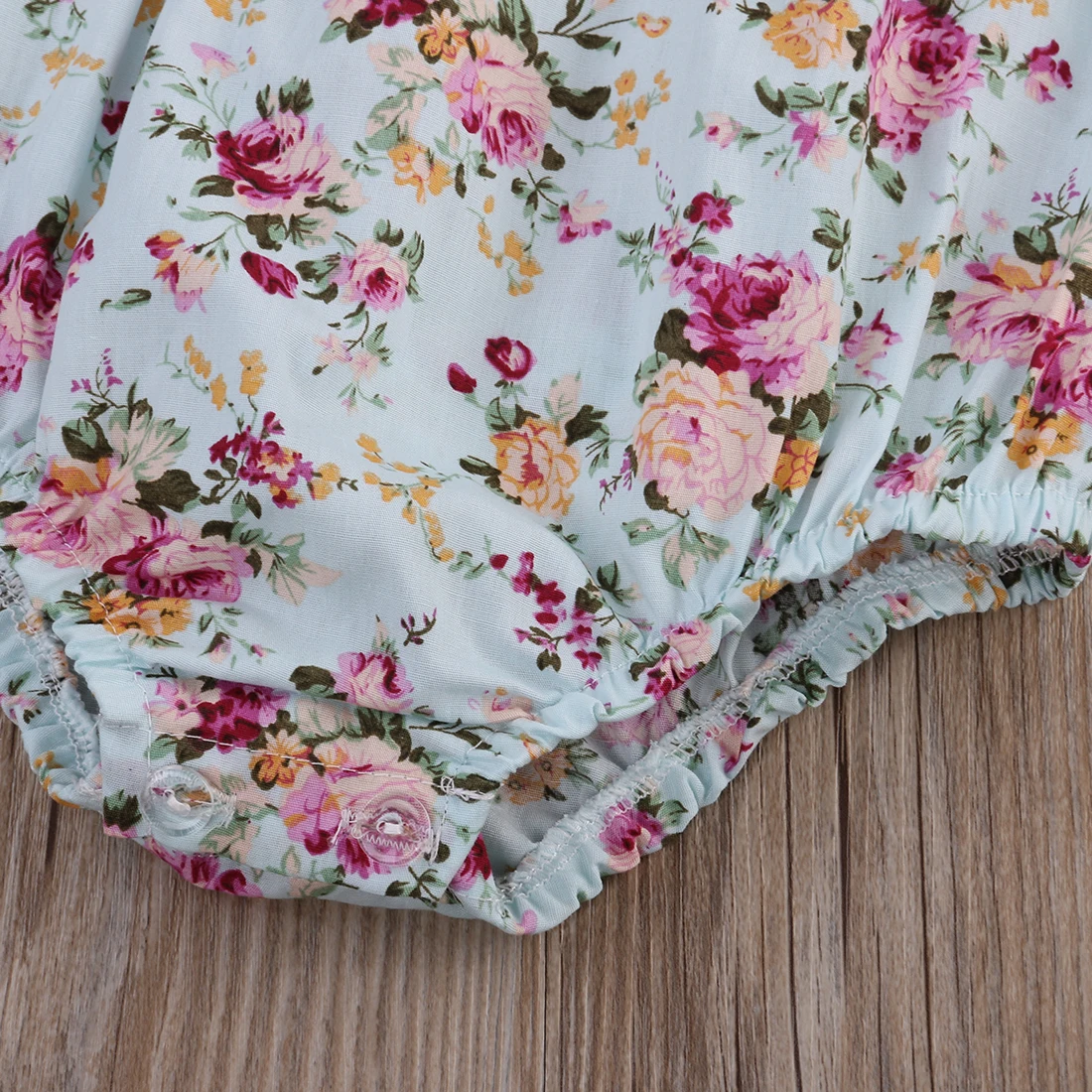 От 0 до 2 лет цельнокроеный кружевной комбинезон с короткими рукавами и цветочным