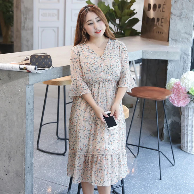 Женское длинное платье с коротким рукавом тонкое выше колена цветами Корейская