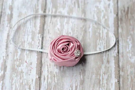 Повязка на голову Стразы с атласными цветами для принцессы повязка девушек