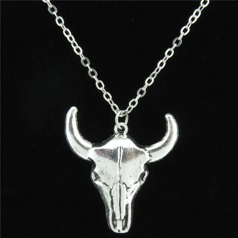 Винтажное ожерелье чокер Q2185 с длинным роговым воротником и короткой цепочкой в