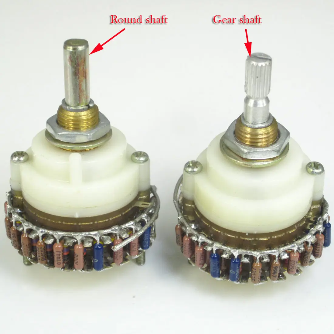 

1pcs 23 Steps DALE Mono Shunt Type Volume Potentiometer 100K (One Channel)