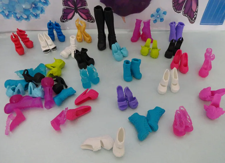 Лидер продаж комплект обуви и одежды для кукол монстров 10 шт./лот = 6 платьев + 4