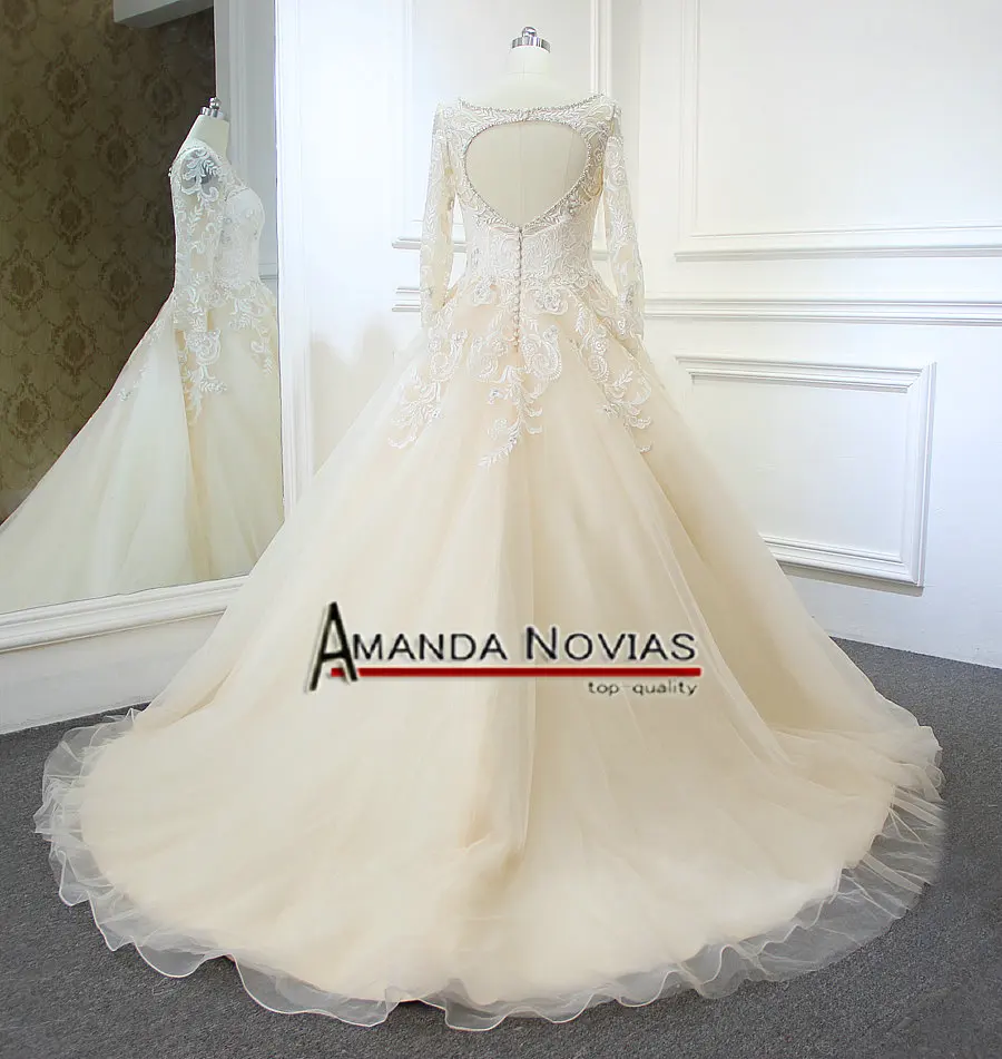Vestidos de noiva цвет шампанского ТРАПЕЦИЕВИДНОЕ свадебное платье с отверстием на спине