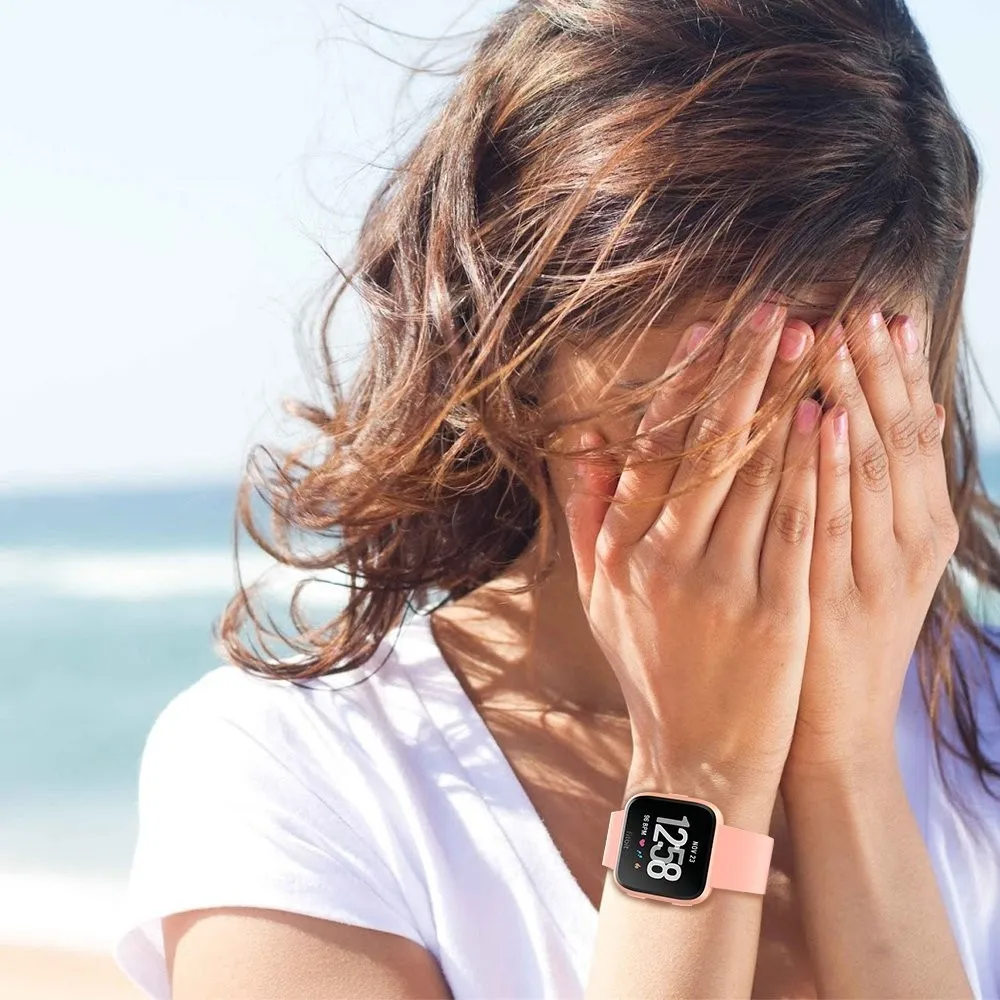 

Replacement Wristwatch Band Bracelet Strap For Fitbit Versa Lite/Versa Soft Silicone Sports Smart Watch Band For Fitbit Versa