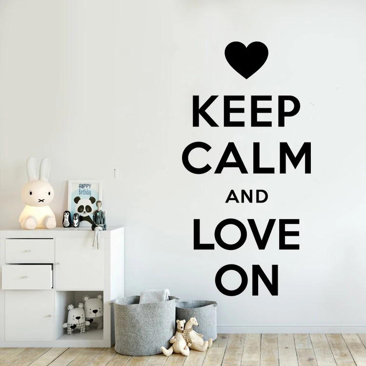 

Декор детской комнаты, наклейки на стену с надписью «Keep Calm and Love», виниловые наклейки на стену, украшение для детской комнаты, Настенная росп...