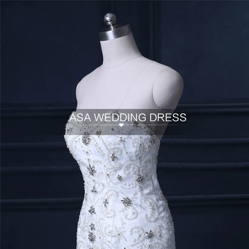 2016 New Arrival Luxury Heavy Beading Crystal Ruffles Sweetheart Mermaid Long Train Formal Church Wedding Dresses