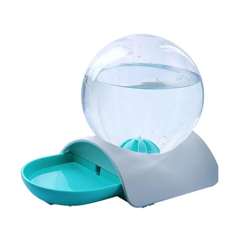 ПЭТ автоматический питьевой фонтан с сферической бутылки воды кошка подачи