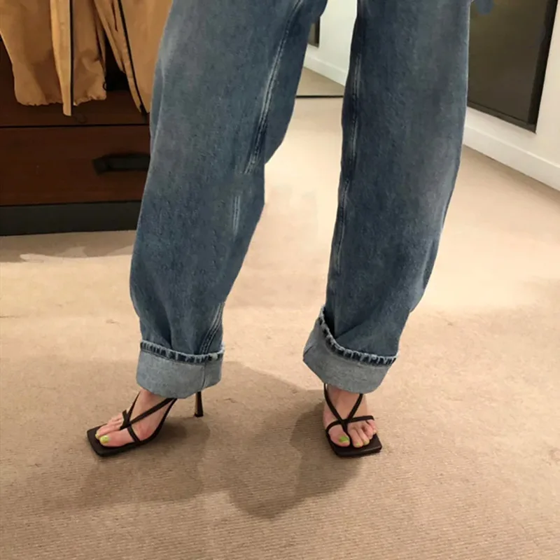 Туфли с перекрестной шнуровкой; Zapatos De Mujer; сандалии с квадратным носком; женская обувь; тонкий каблук сандалии; Mujer; коллекция года; обувь с пряжкой; слинбэки