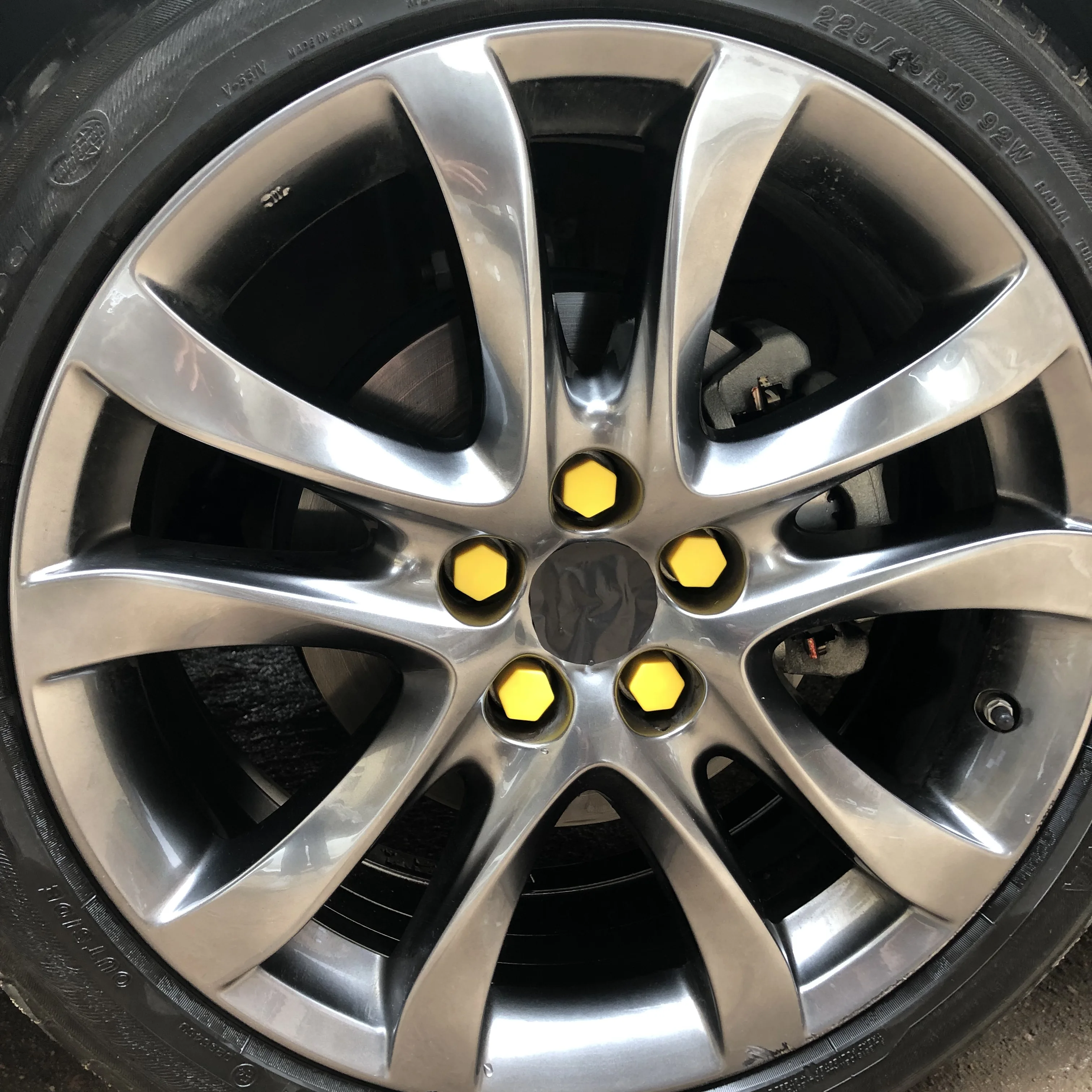 20 штук болт колеса автомобиля винт Защитная крышка для Honda Ciimo Elysion AVANCIER CR Z INSIGHT UR V