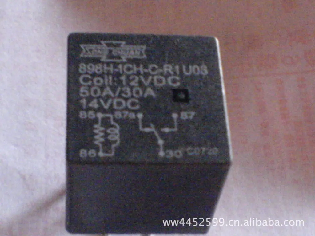

Automotive Relay 898H-1CH-C-R1U03 DC12V 50A / 30A 5 feet
