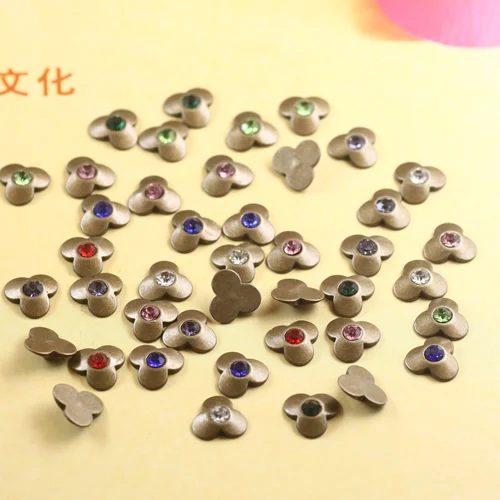 

100pcs 8mm Antique Bronze Copper Charms/Pendant ,DIY Vintage Jewelry Finding