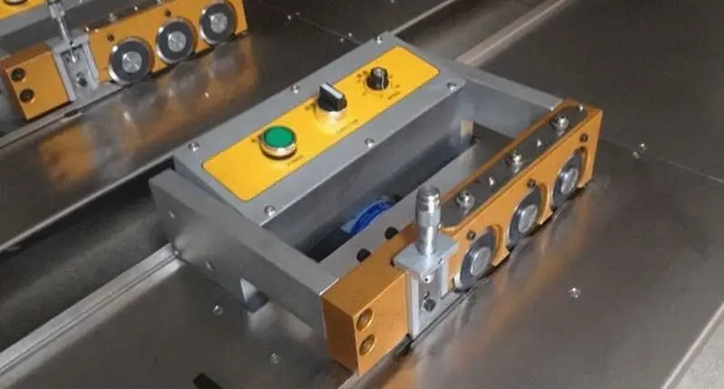 Машина для резки печатных плат с V образным вырезом многолопастная машина