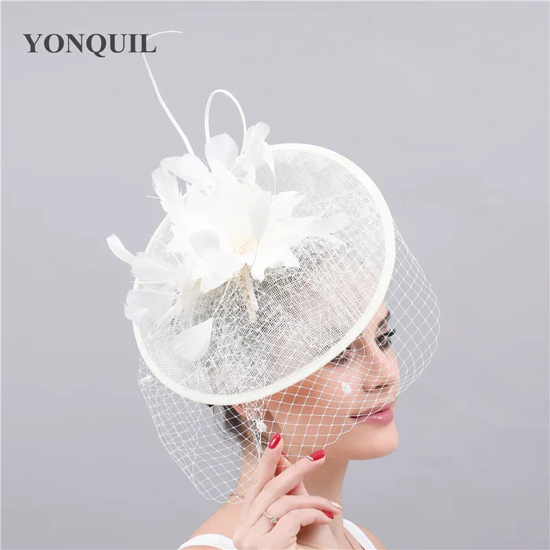 

Elegant Beige Sinamay Wedding Fascinator Hat Wedding Party Millinery Bridal Cocktail Hats With Feather For Races Church New 2020