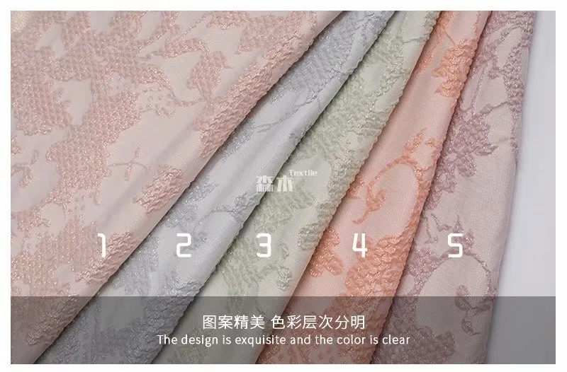 145 см широкая красная Золотая жаккардовая ткань с цветочным принтом на весну и