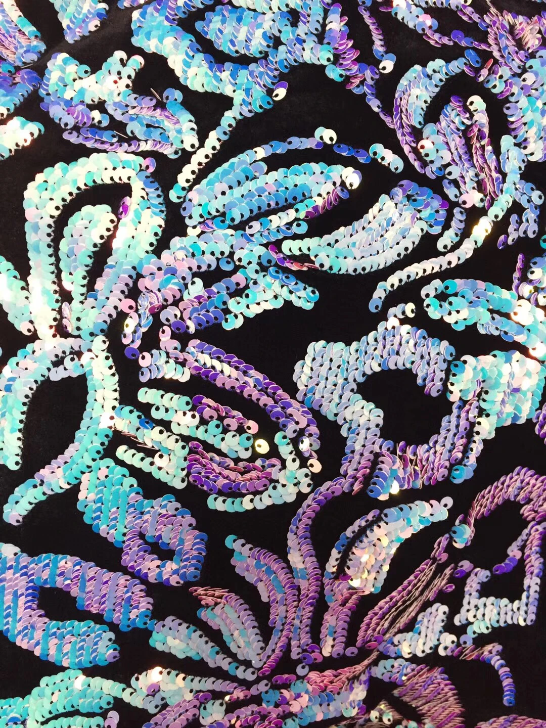 

Latest Sequins French Lace Fabric High Class African Lace Fabric With Sequins Embroidery For Sewing Beauty Women Dress LYY913A