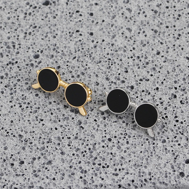 Бесплатная доставка Мужская брошь на рубашку костюма маленькая Корейская