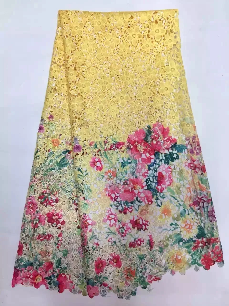 

2019 Latest French Nigerian Laces Fabrics High Quality Tulle African Laces Fabric Wedding African French Tulle Lace MZ654 yellow