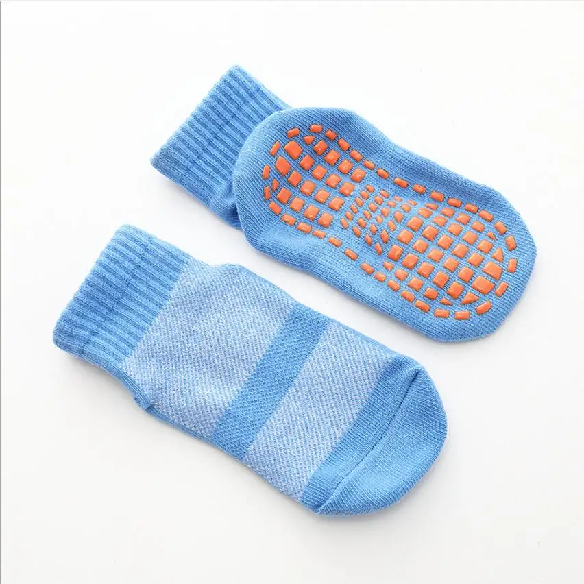 Blue Socks Детские носки осенне-зимние теплые нескользящие носки-Тапочки хлопковые носки ярких цветов для мальчиков хлопковые спортивные носки для девочек от 1 до 10 лет - Цвет: Blue Socks