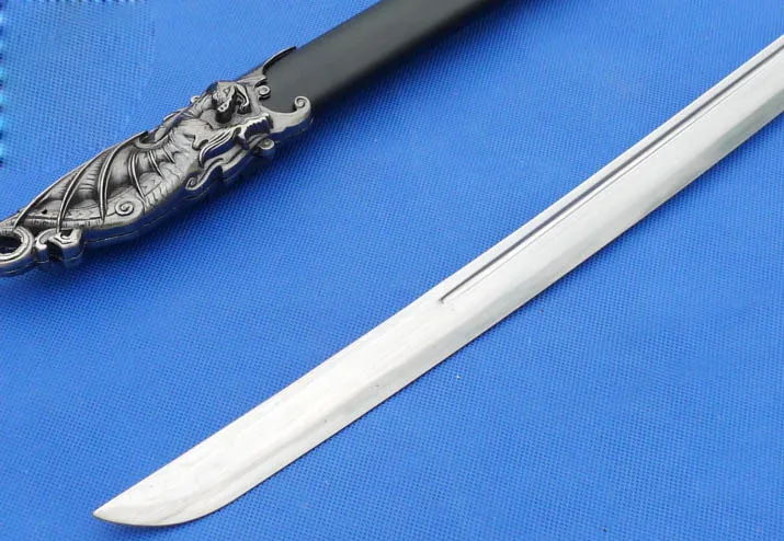 S0329 средневековый рыцарь Святого Джорджа меч меча с крыльями дракона и мечом 40