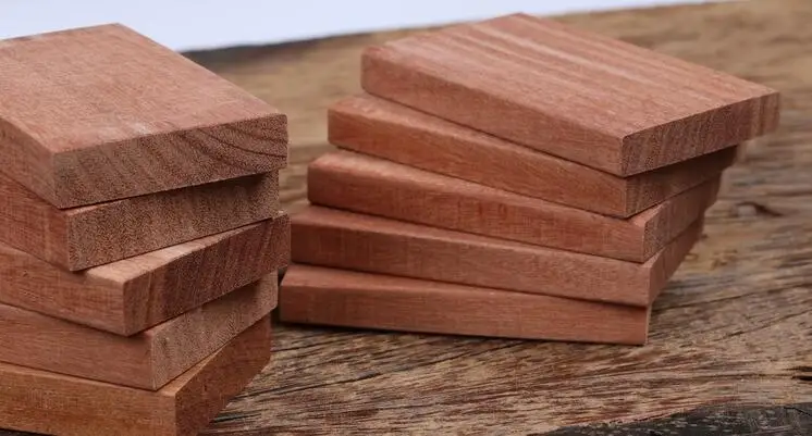 Южноамериканский тропический лес красный инциенсо бальзам