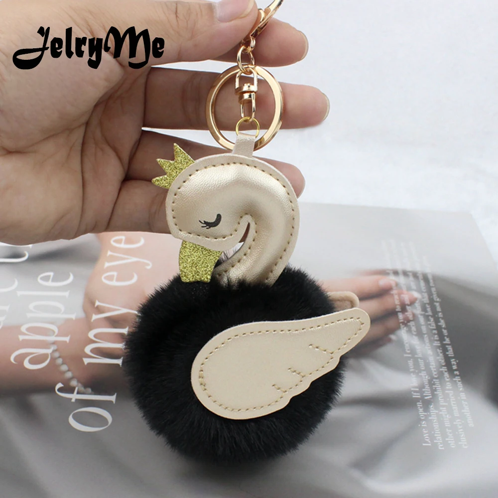 Брелок для ключей с двумя крыльями блестками короной искусственным мехом |