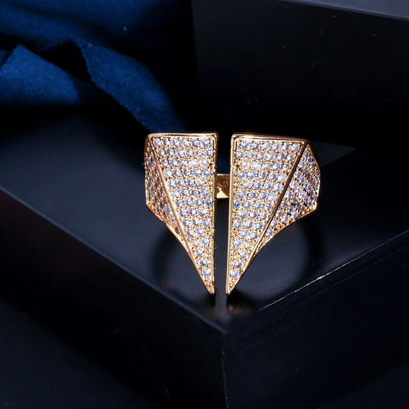 Gold CWWZircons регулируемый размер серебро и розовое золото цвет микро проложить кубический цирконий большой треугольник панк рок-кольца для женщин R132 - Цвет основного камня: Gold