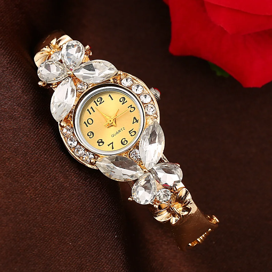 

Fashion trend ladies alloy bracelet watch wholesale manufacturers fast shipping