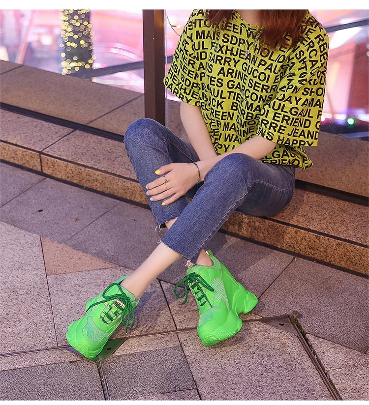 Обувь на платформе на очень высоком каблуке; женская повседневная обувь; кроссовки из дышащего сетчатого материала; женская обувь из вулканизированного материала; Осенняя женская обувь из искусственной кожи на танкетке