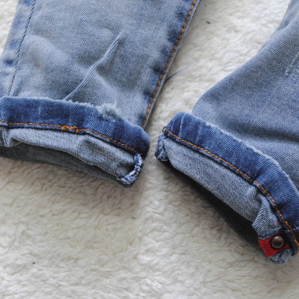 Джинсы для детей 4101 г. маленьких мальчиков мягкие джинсы девочек детские брюки