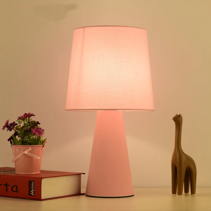 Современная простота и тепло настольные лампы для гостиной Светодиодная лампа