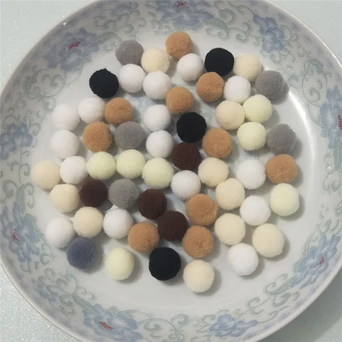 White Black Brown 50 шт 15 мм разноцветные Круглые фетровые шары, помпоны для поделок, вечерние принадлежности для комнаты, свадебные украшения, фетровые шары, аксессуары - Цвет: White Black Brown