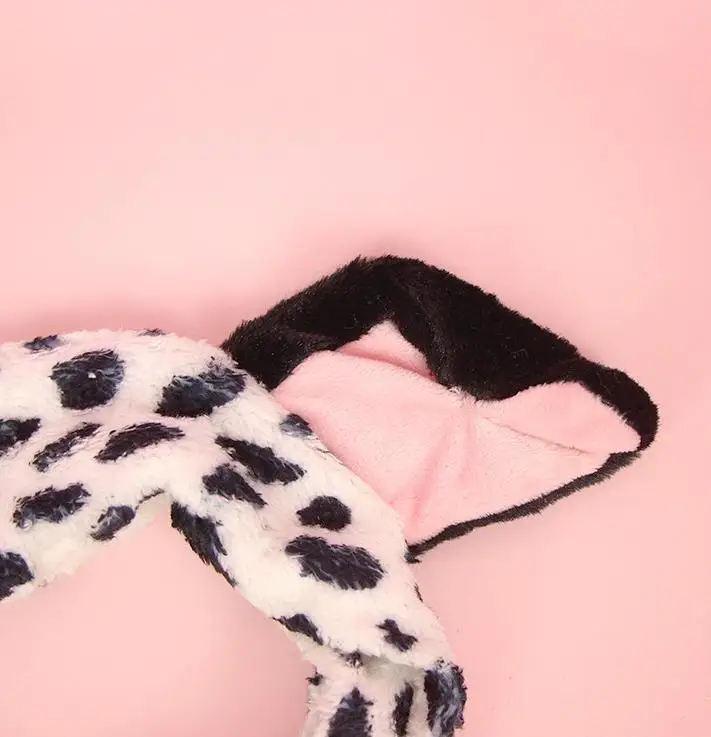 

1 pc new lovely Cartoon Spotted dog plush Hair band Animal dog circular Plush toy Hair Band Wrist Strap plush toys gift