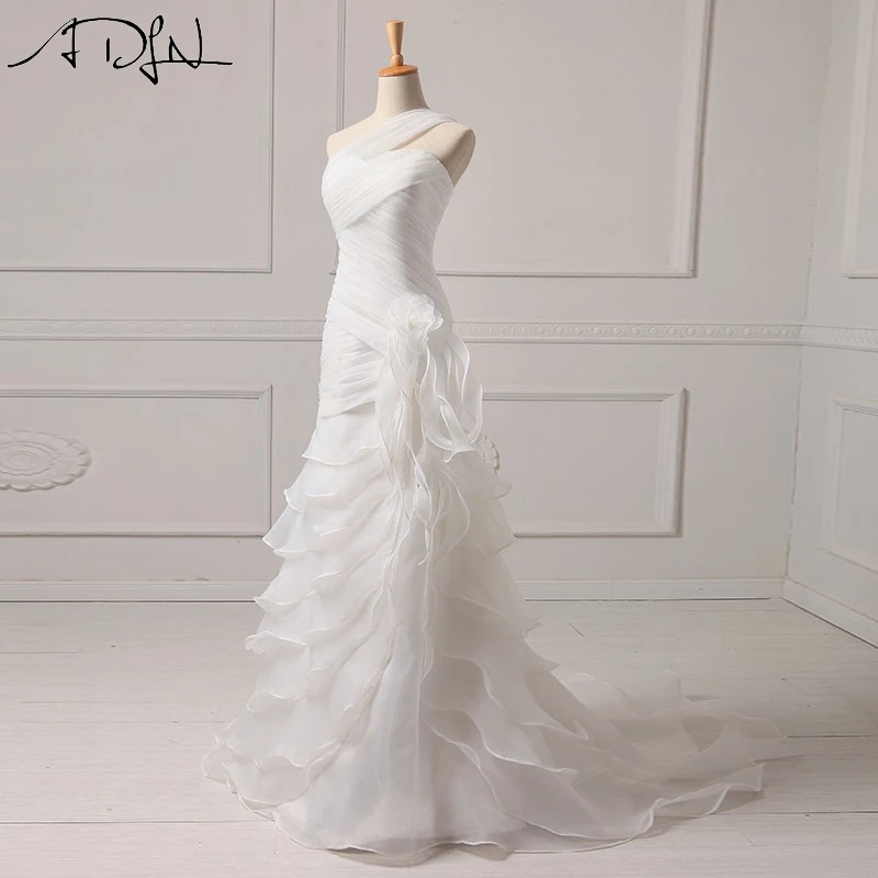 Женское свадебное платье ADLN с юбкой в несколько рядов со шлейфом на одно плечо из